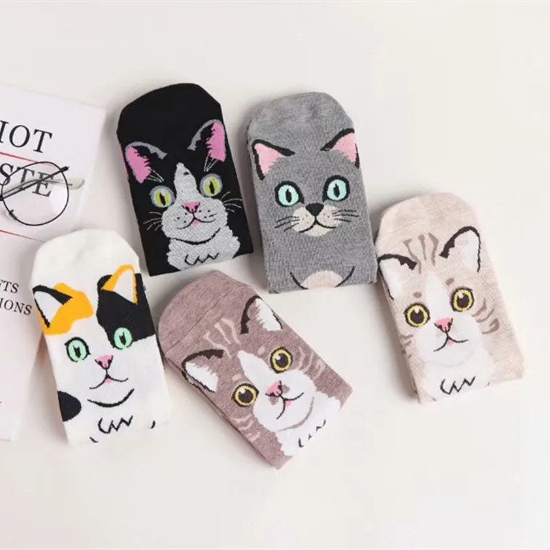 1 Pair Of Cute Animals Funny Socks Kawaii Cats And Dogs Somalia Art White Socks Women Novel Harajuku Funny Animal Cotton Socks