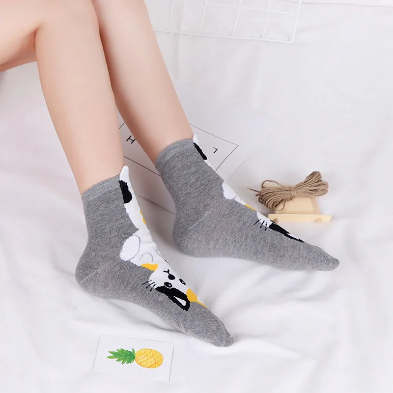 1 Pair Of Cute Animals Funny Socks Kawaii Cats And Dogs Somalia Art White Socks Women Novel Harajuku Funny Animal Cotton Socks