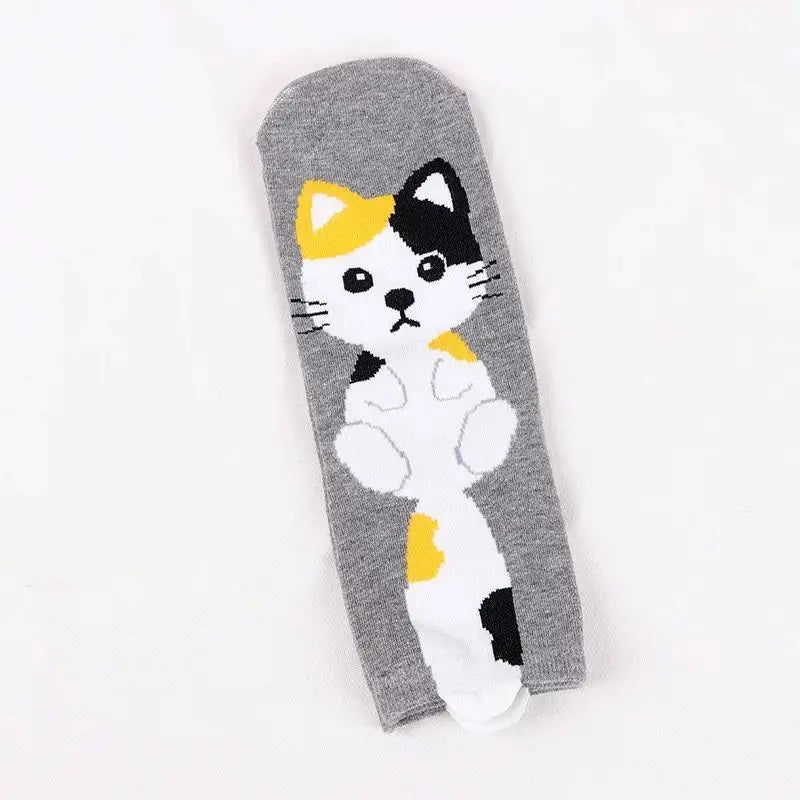 1 Pair Of Cute Animals Funny Socks Kawaii Cats And Dogs Somalia Art White Socks Women Novel Harajuku Funny Animal Cotton Socks