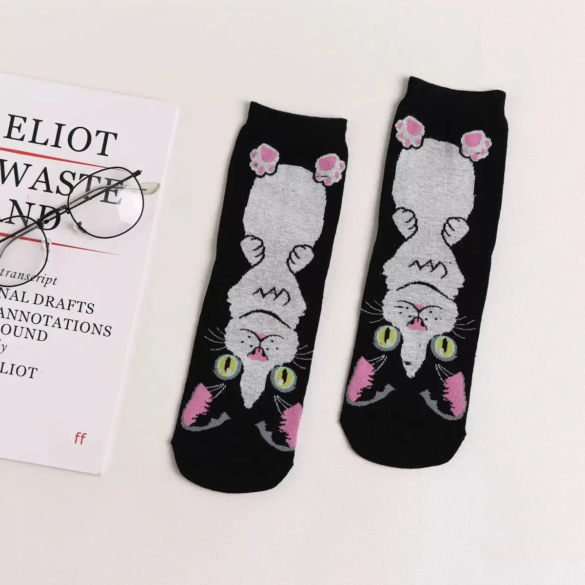 1 Pair Of Cute Animals Funny Socks Kawaii Cats And Dogs Somalia Art White Socks Women Novel Harajuku Funny Animal Cotton Socks