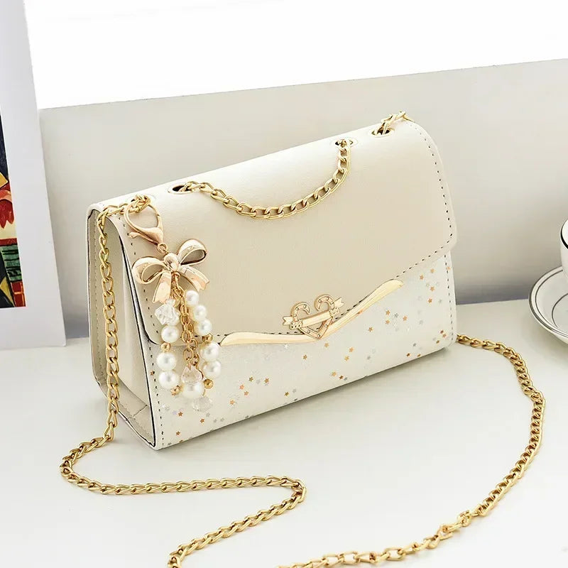 1 Pcs Versatile New Cute and High-end Handbag for Female College Students Fashionable and Versatile Chain Crossbody Shoulder Bag
